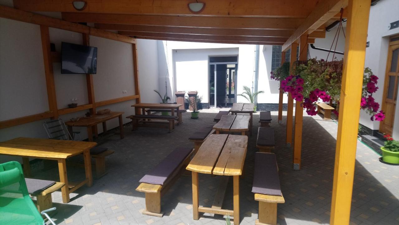 Penzion Klimes Hustopeče Exterior foto